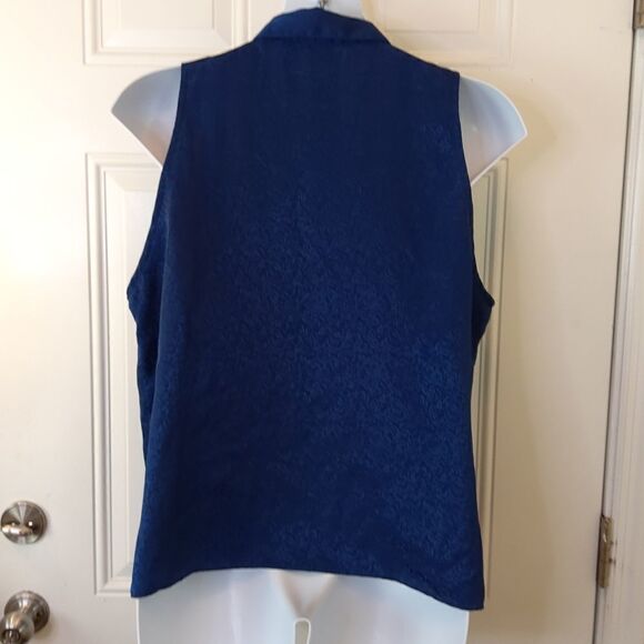 Sopre'navy blue sleeveless button front pajama shorts set - Picture 6 of 13